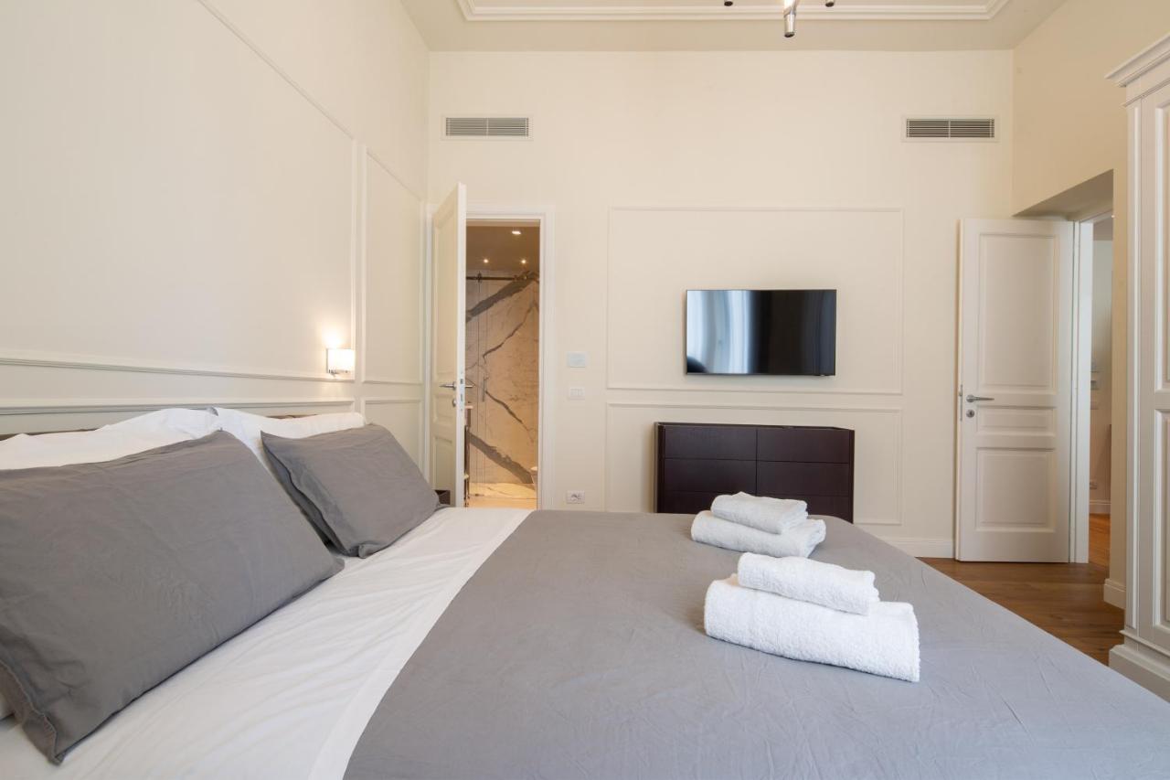 Florence Luxury Apartment Al Duomo By Mmega Exteriör bild